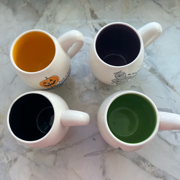 Rae Dunn by Magenta s/4 Halloween mugs. - Picture 12 of 13